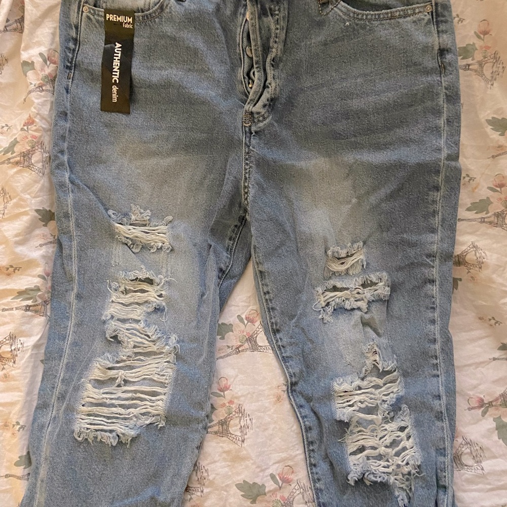 Simple Society Boyfriend Jeans